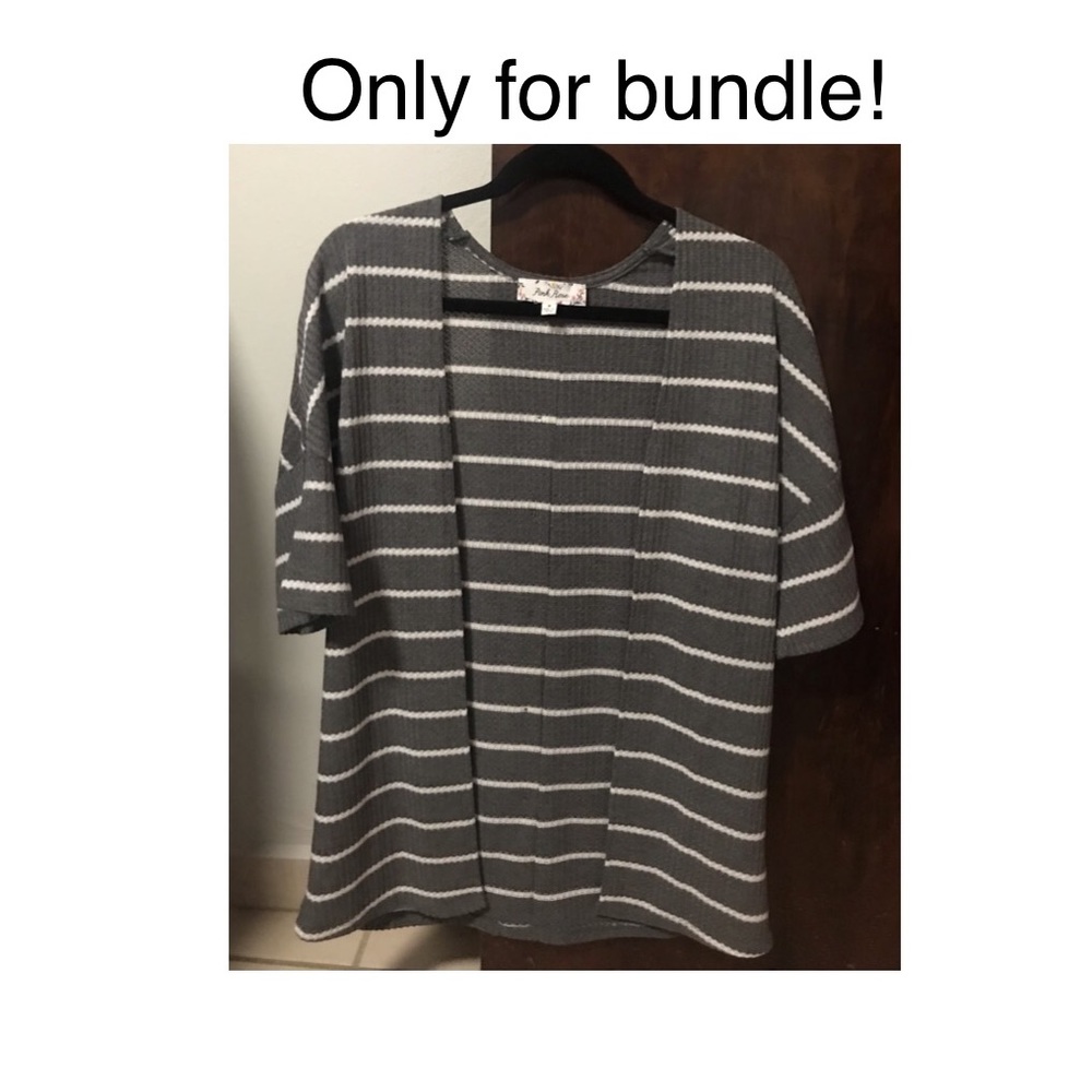 🔓🟢 4 FOR $20 Short Sleeves Cadigan